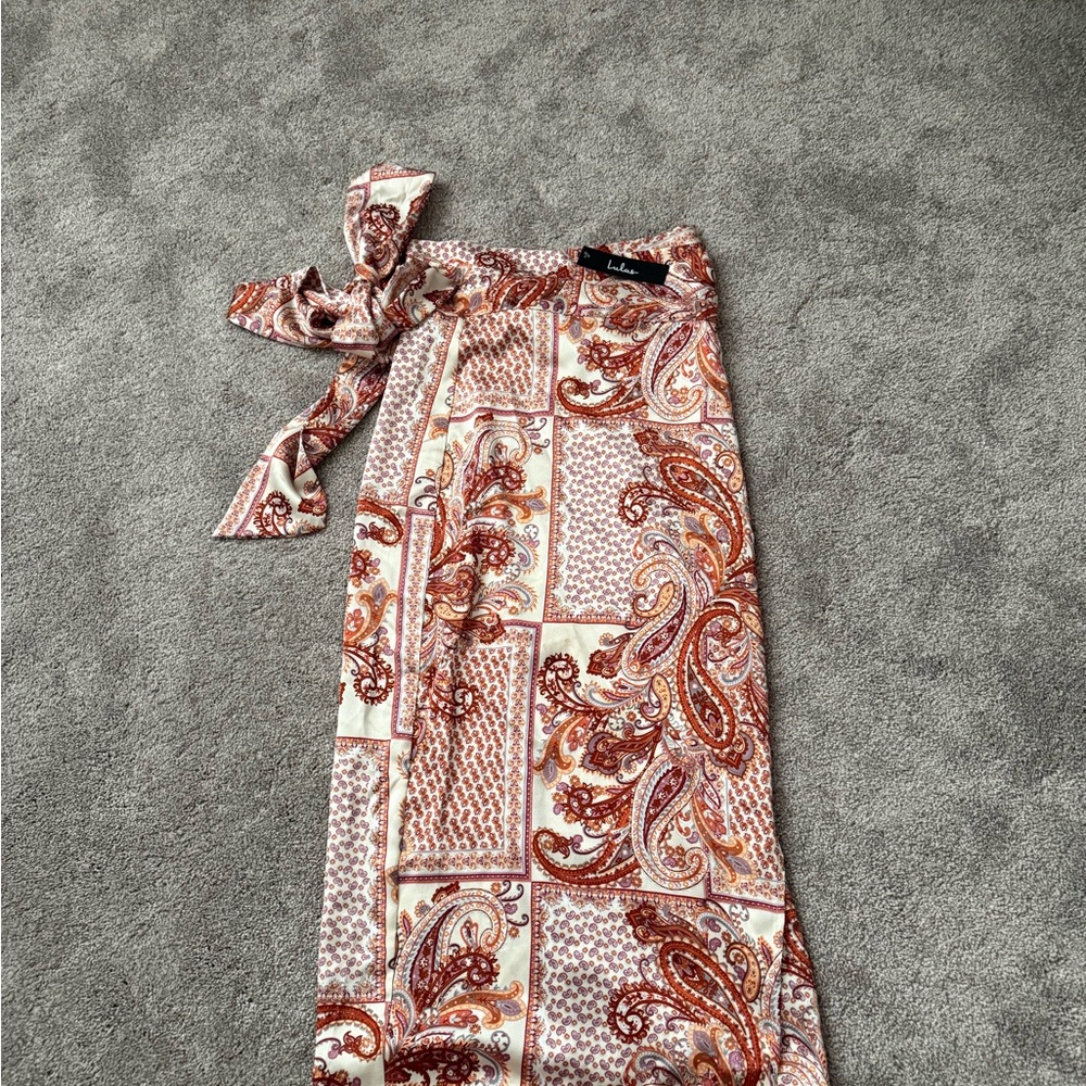 Lulu's Cream and Rust Paisley Midi Skirt